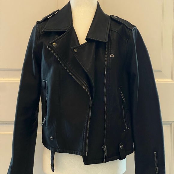 Faux leather jacket - Picture 2 of 3